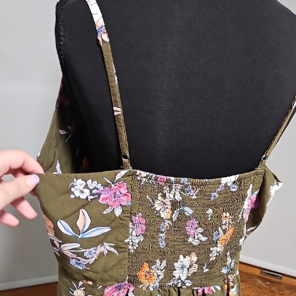 A.N.A EUC Olive Floral Dress • Size XL - Picture 5 of 9